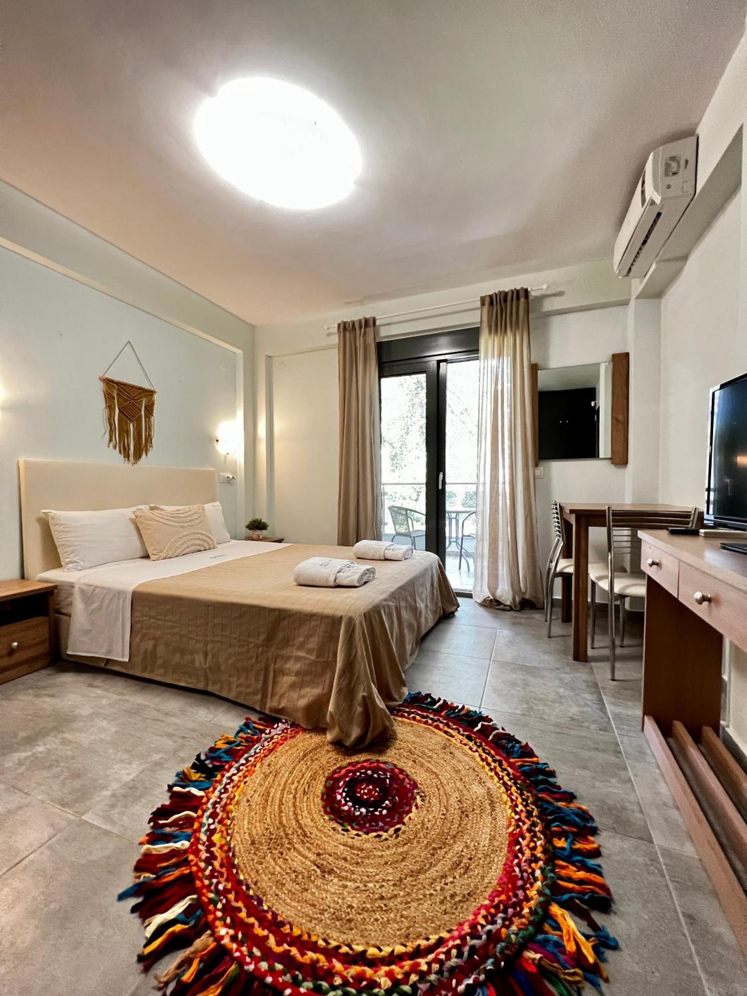Nikiti Holidays Exterior foto